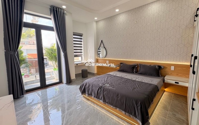 BÁN NHÀ 6 TẦNG – 72M2 – TRUNG MỸ TÂY – Q12 - CHỈ 9,3 TỶ